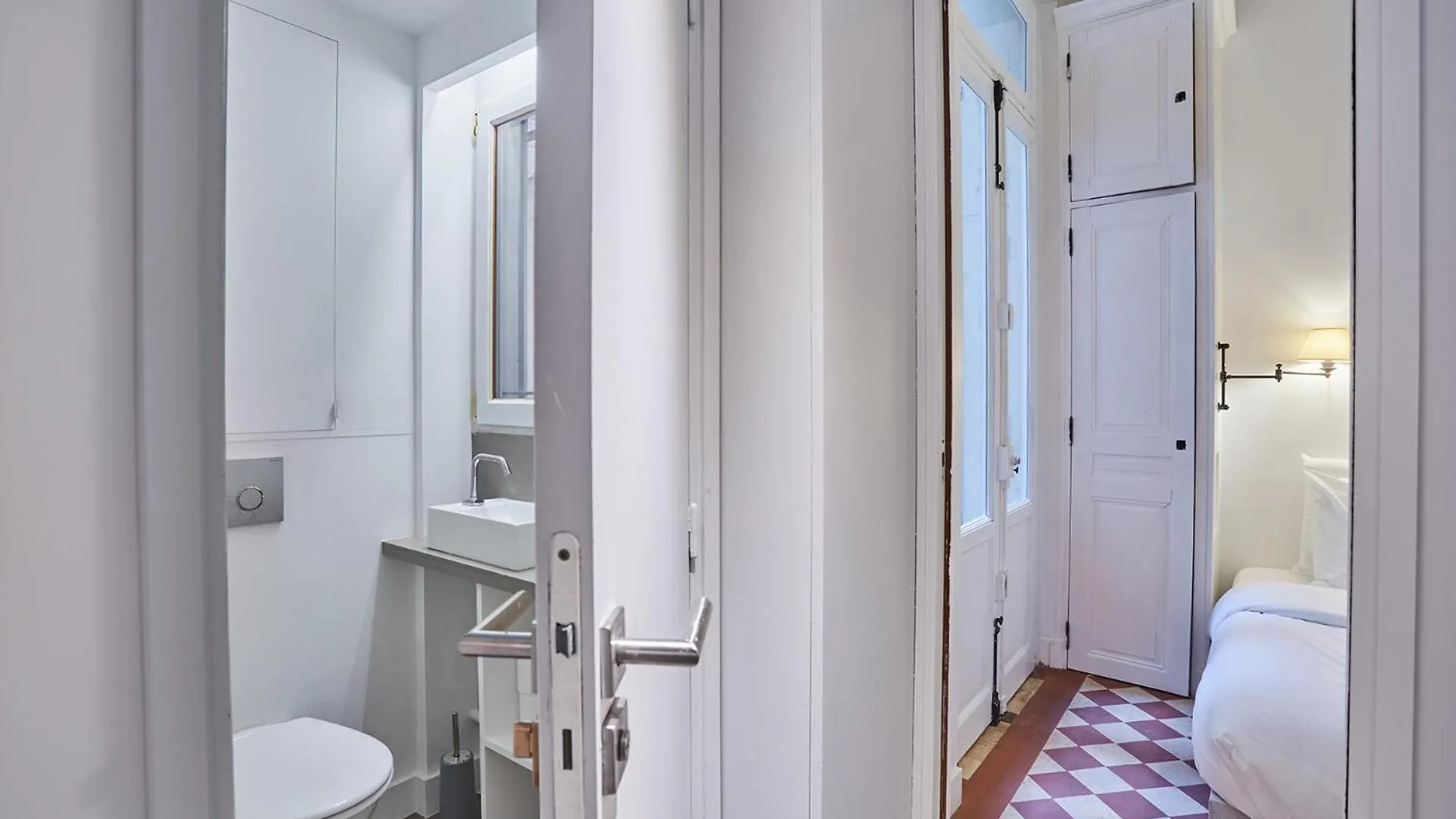 Appartment St Germain Des Pres By Studio Prestige Paris France